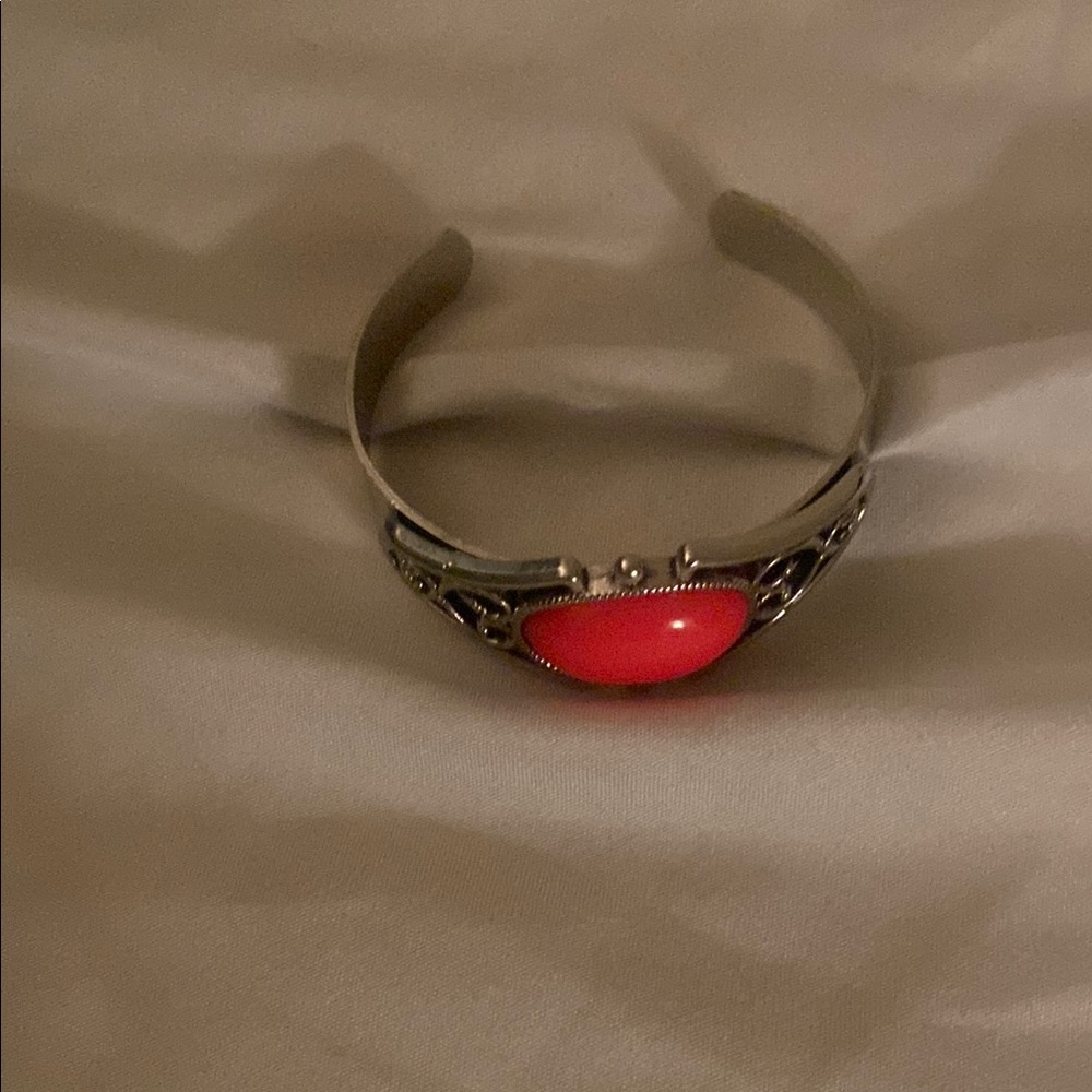 Paparazzi Silver Bracelet with Vibrant Pink Accent